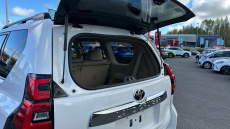 Toyota Land Cruiser 2.8 D-4D 204 Invincible 5dr Auto 7 Seats Diesel Station Wagon